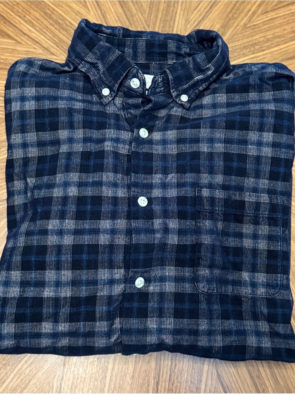 Hickey Freeman Navy and Gray Plaid Button-Down Shirt